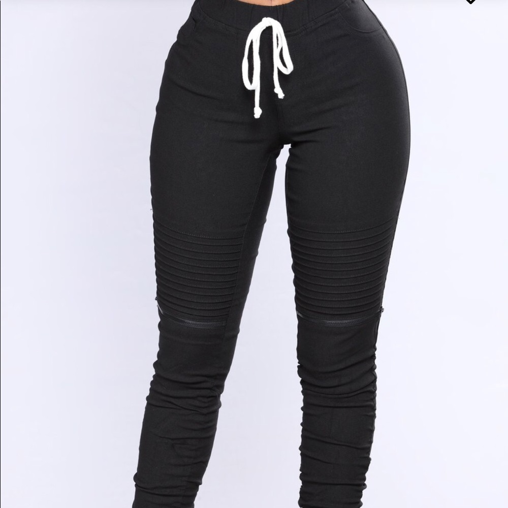 Fashion Nova Joggers